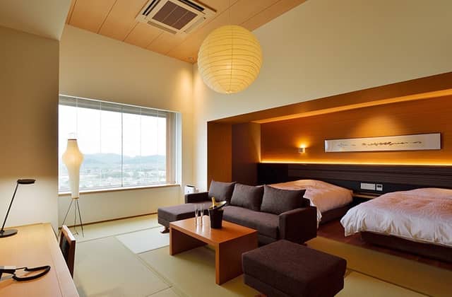 【公式】ザ・チェルシー