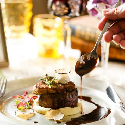 【40本のバラと共にプロポーズ】絶品Wメインディナープラン