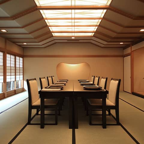 【10名85万円】赤坂氷川神社×赤坂 浅田(お昼の婚礼)◆披露宴プラン