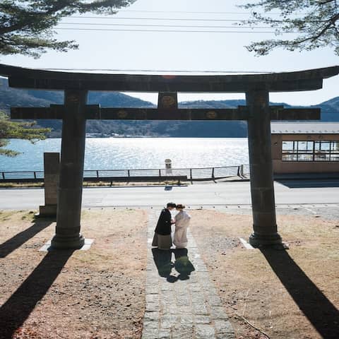 男体山のお膝元で誓う 日光二荒山神社中宮祠 結婚式プラン 60名迄