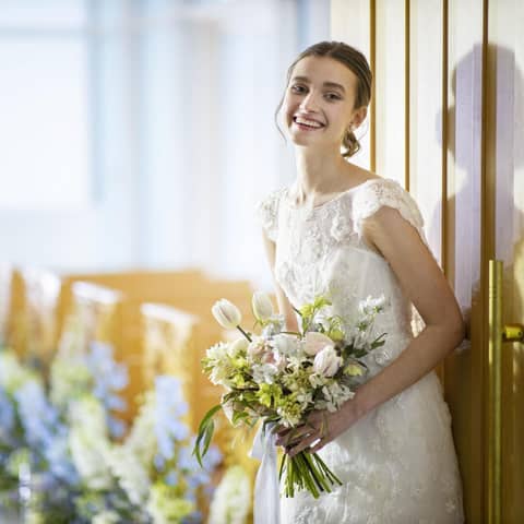 【平日限定☆4ヶ月以内】自然光抜群*挙式のみ☆2名48万円