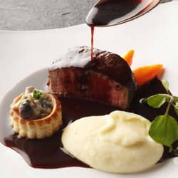 NEEDS姫路 by T&G WEDDING(旧 アーヴェリール迎賓館 姫路) アレルギー等、お気軽にご相談ください♪