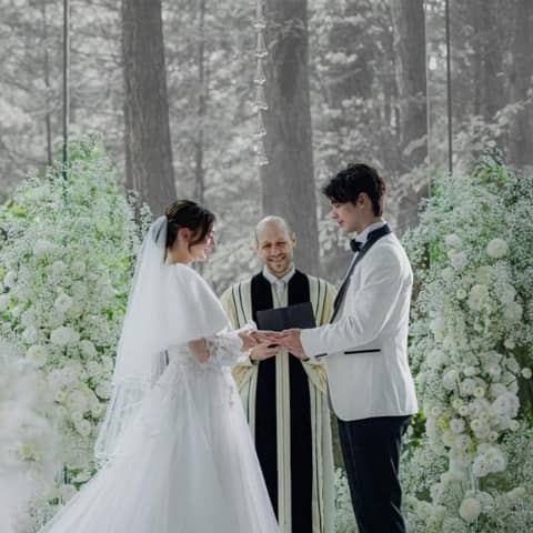 【ご自宅から参列】挙式＆披露宴オンライン結婚式プラン