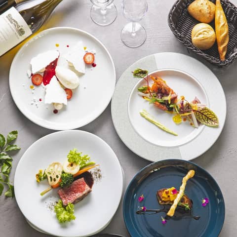 【公式】The Opera（オペラ）