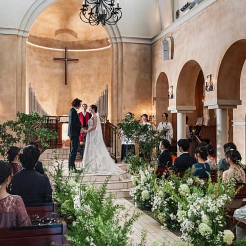 挙式のみ88万円プラン♪＼ウエディングドレス＆タキシード込！／